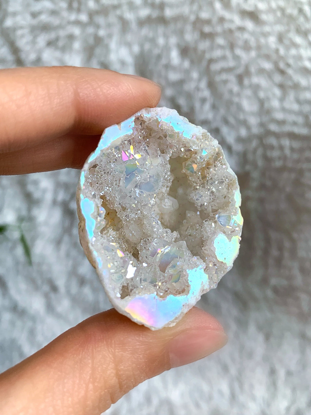 Angel Aura Geode - SoulGlow