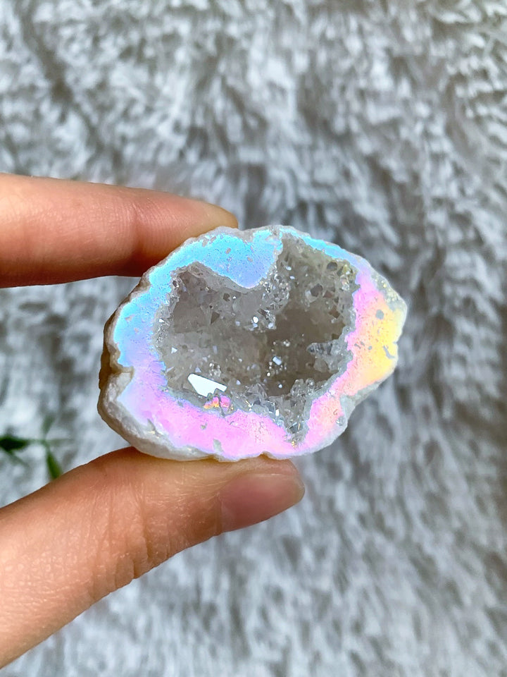 Angel Aura Geode - SoulGlow