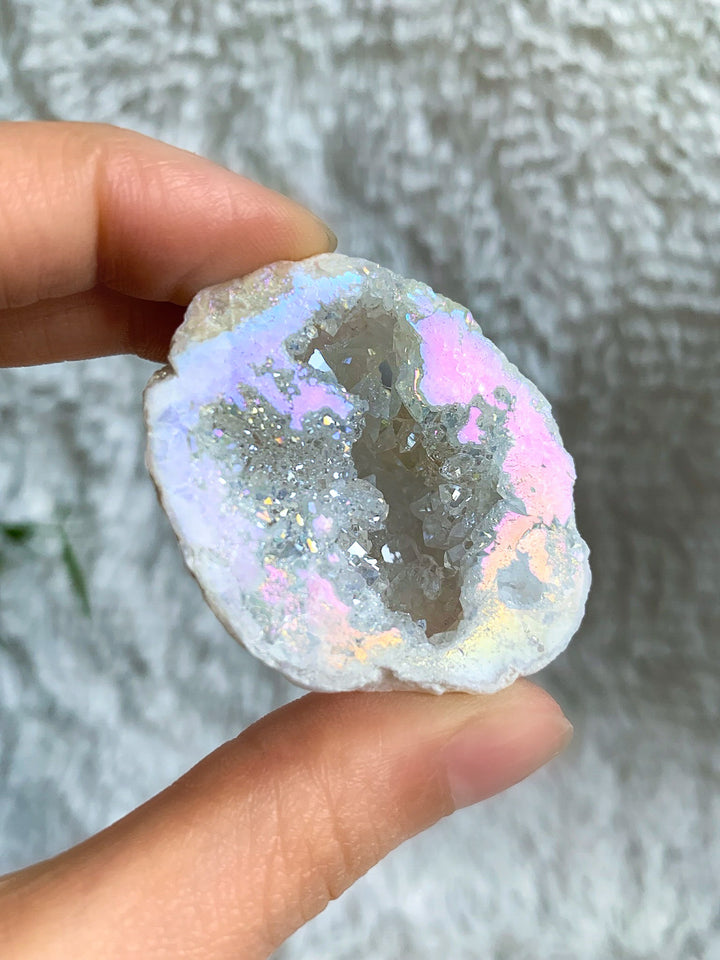 Angel Aura Geode - SoulGlow