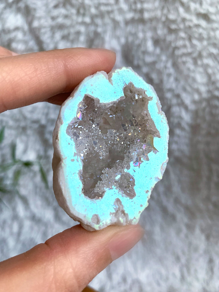 Angel Aura Geode - SoulGlow